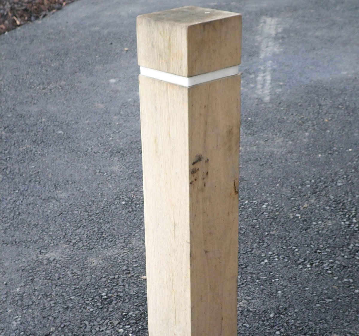 timber_bollard.jpg